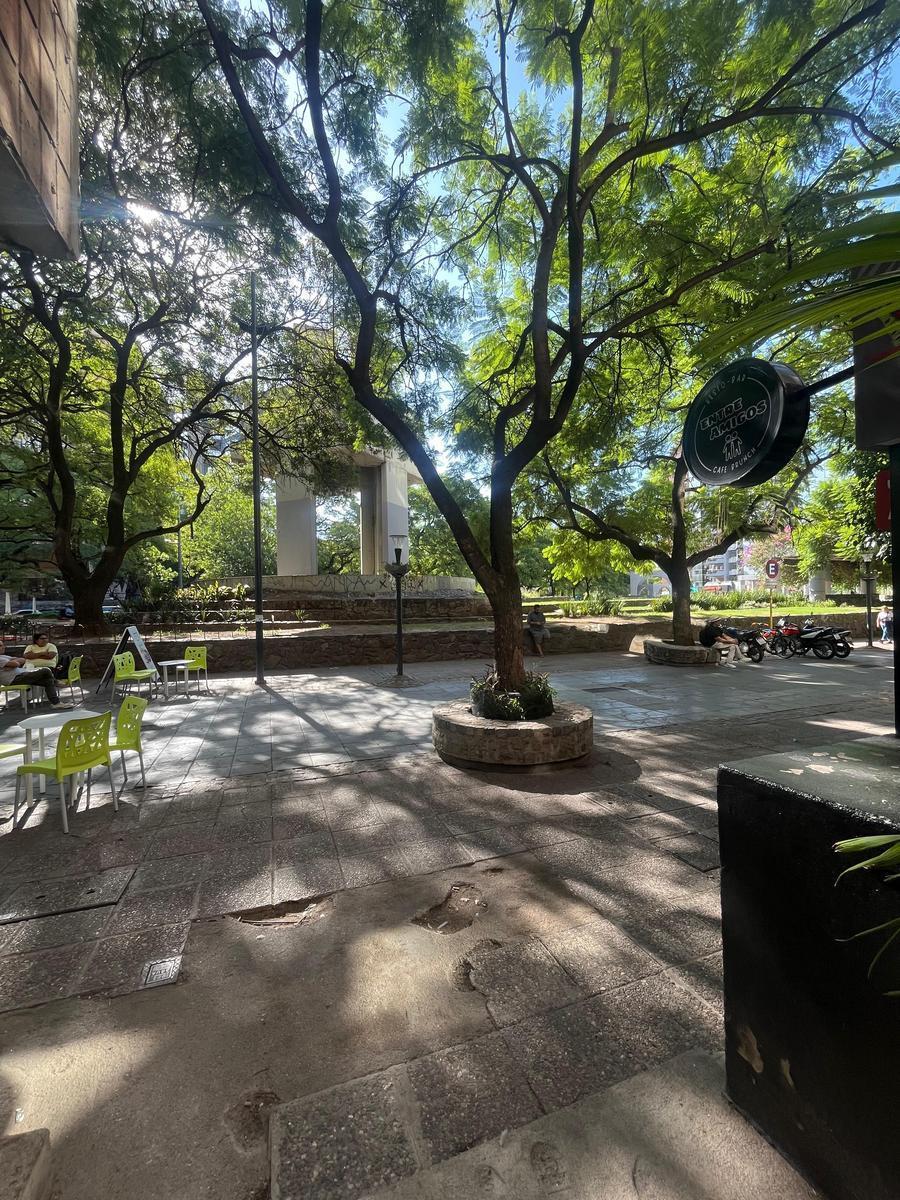 Departamento a La Venta en El Pulmón Más Importante del Centro, a m del Paseo Sobremonte, La Mu 5