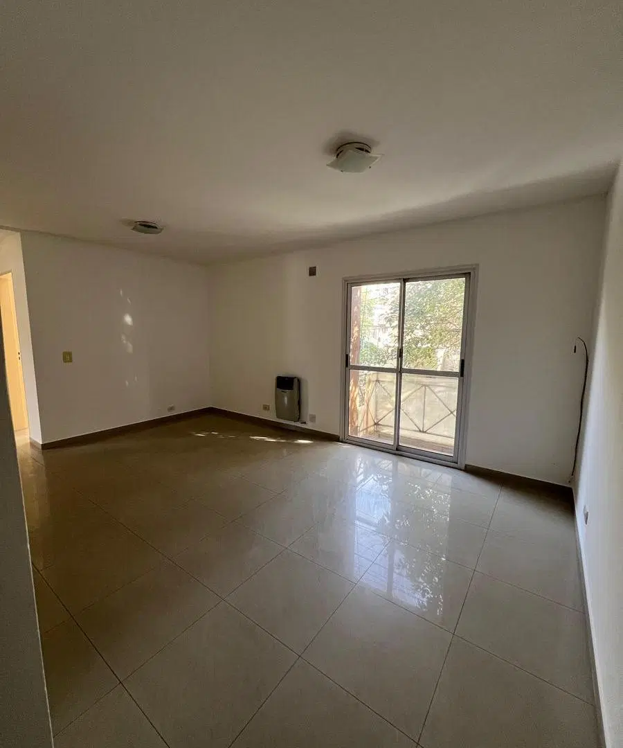 Hermoso departamento en venta en barrio Pueyrredon con dos balcones 5