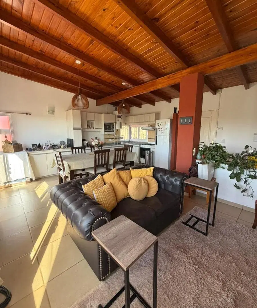 Duplex de 2 dorm con cochera, jardin, mini piscina y vistas increíbles 3