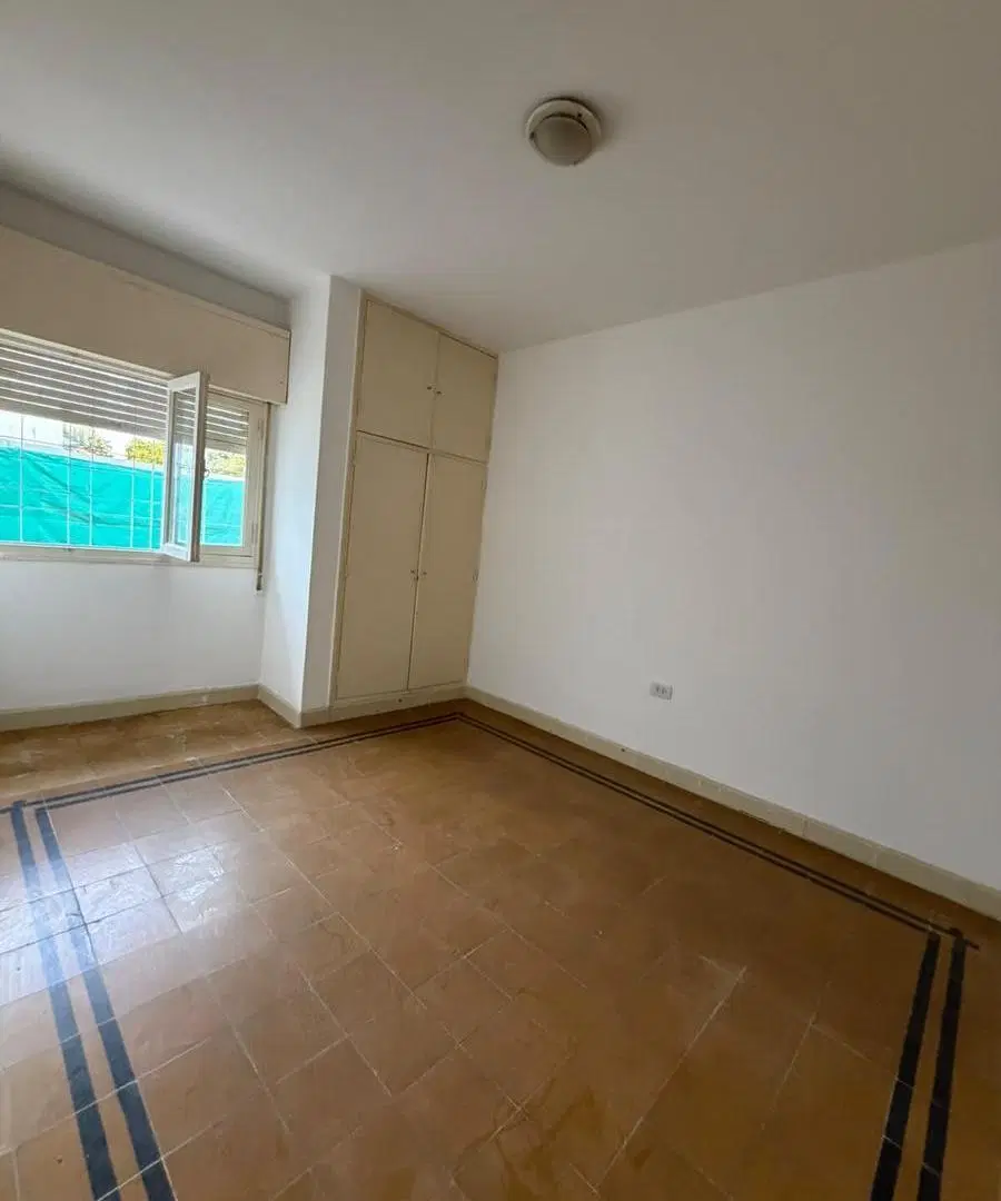 Casa de tres dormitorios en alquiler en barrio Marquez de Sobremonte 4