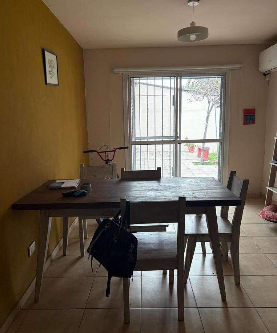 Foto de Hermosa casa de dos dormitorios a la venta en Villa Allende Parque, imagen 2