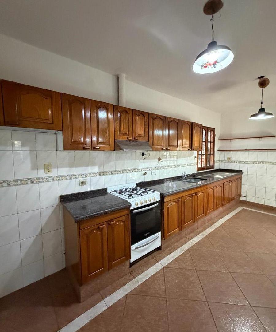 Foto de Casa de dos dormitorios en alquiler en Mendiolaza, imagen 1