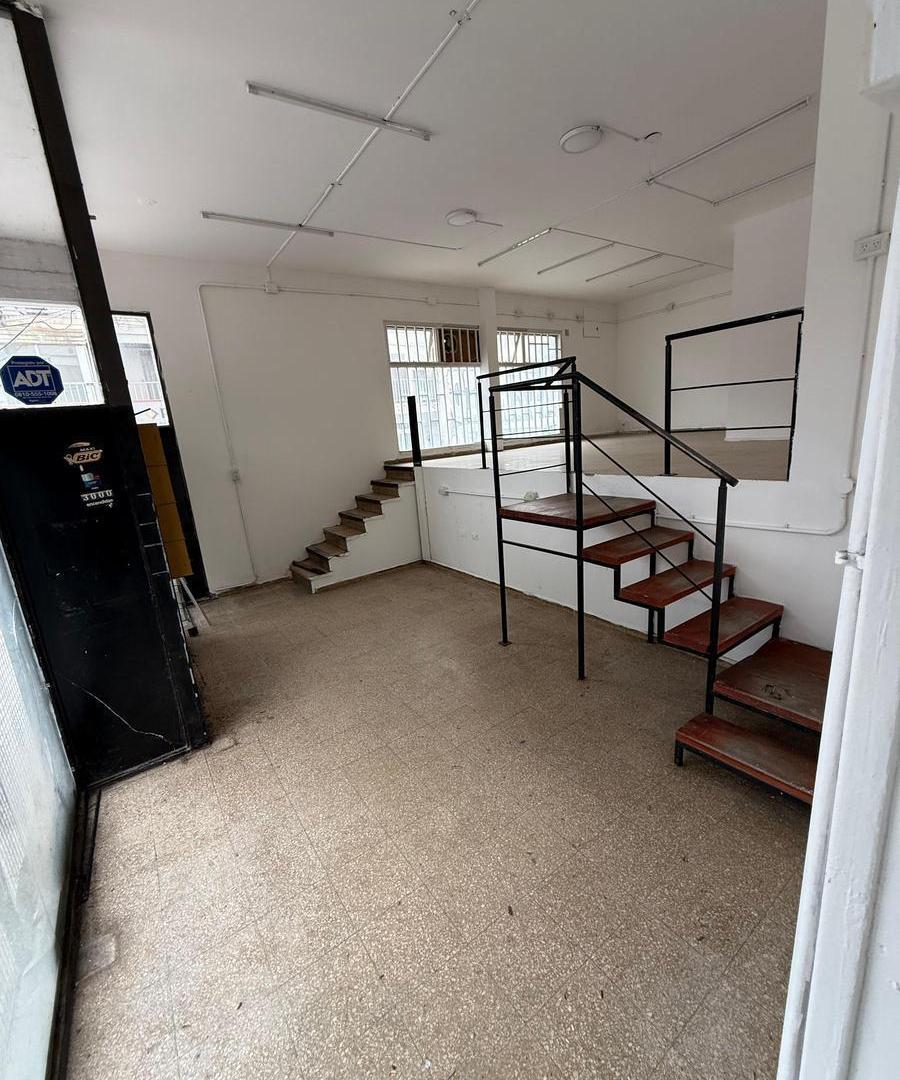 Foto de Local comercial ubicado en pleno Barrio Güemes, imagen 4