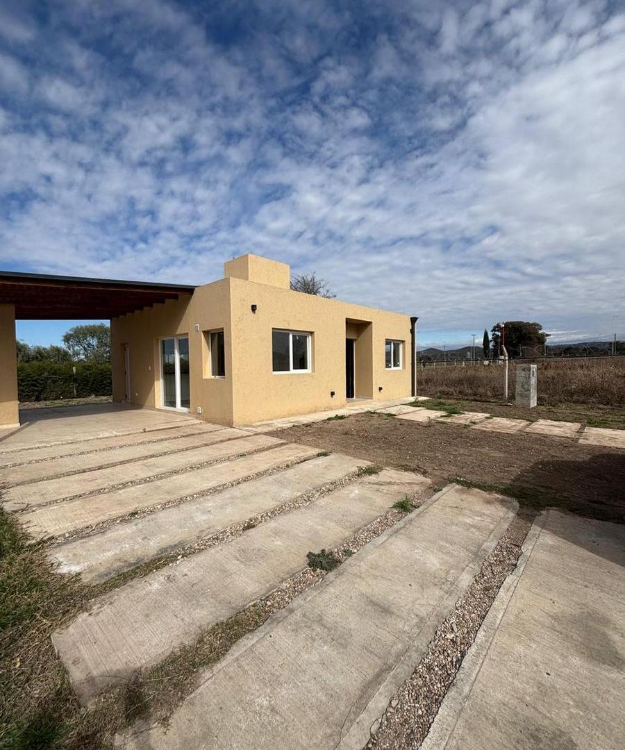 Foto de Hermosa casa de tres dormitorios en Las Cañitas, imagen 1
