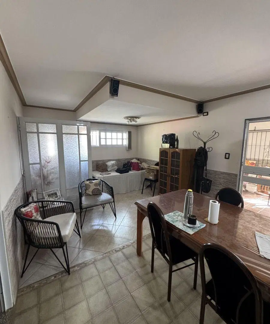 Casa con 3 habitaciones y 222 m² en venta en Esperanza 3
