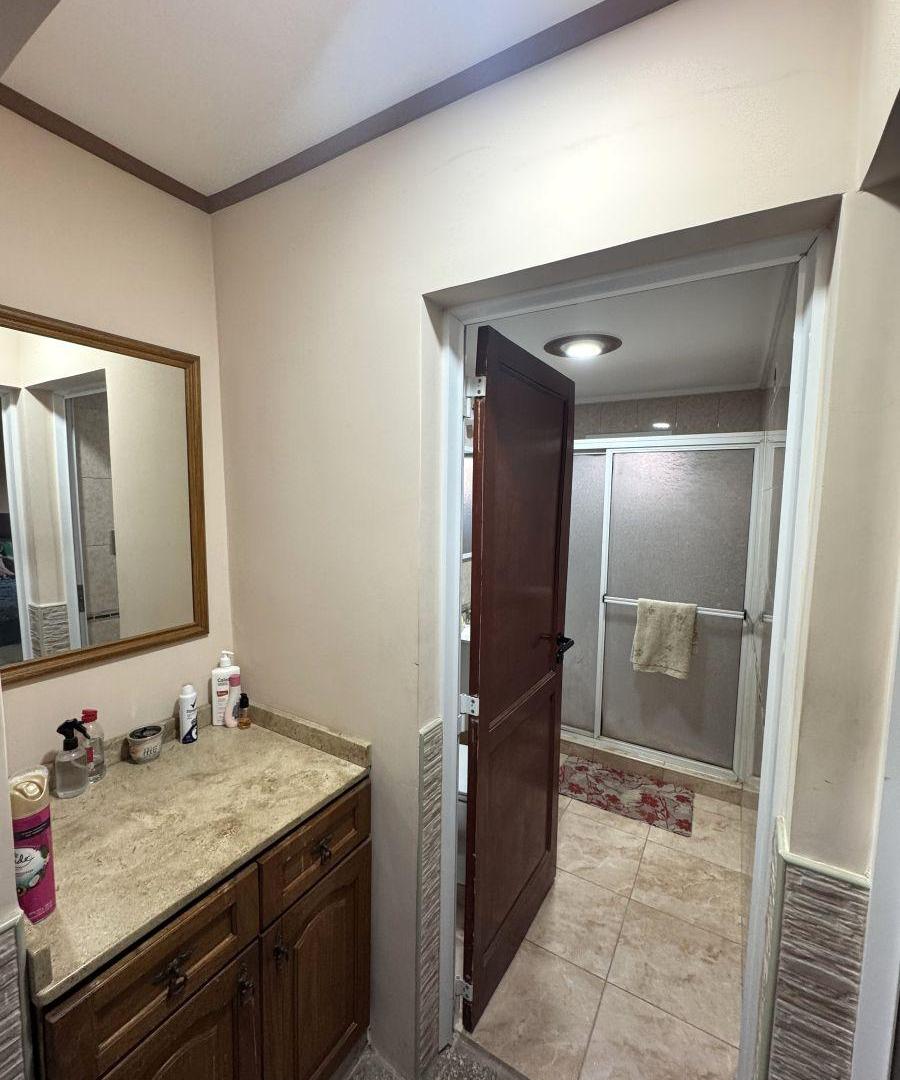 Foto de Casa con 3 habitaciones y 222 m² en venta en Esperanza, imagen 2