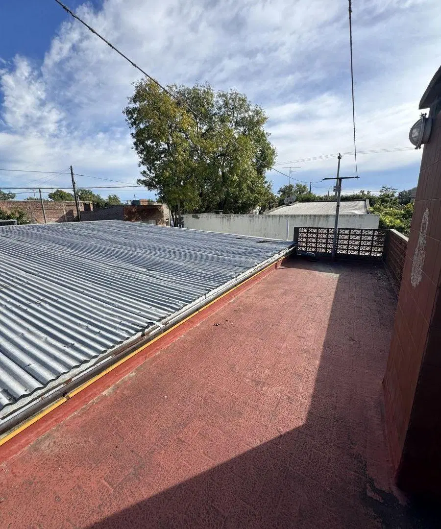 Casa con 3 habitaciones y 222 m² en venta en Esperanza 5