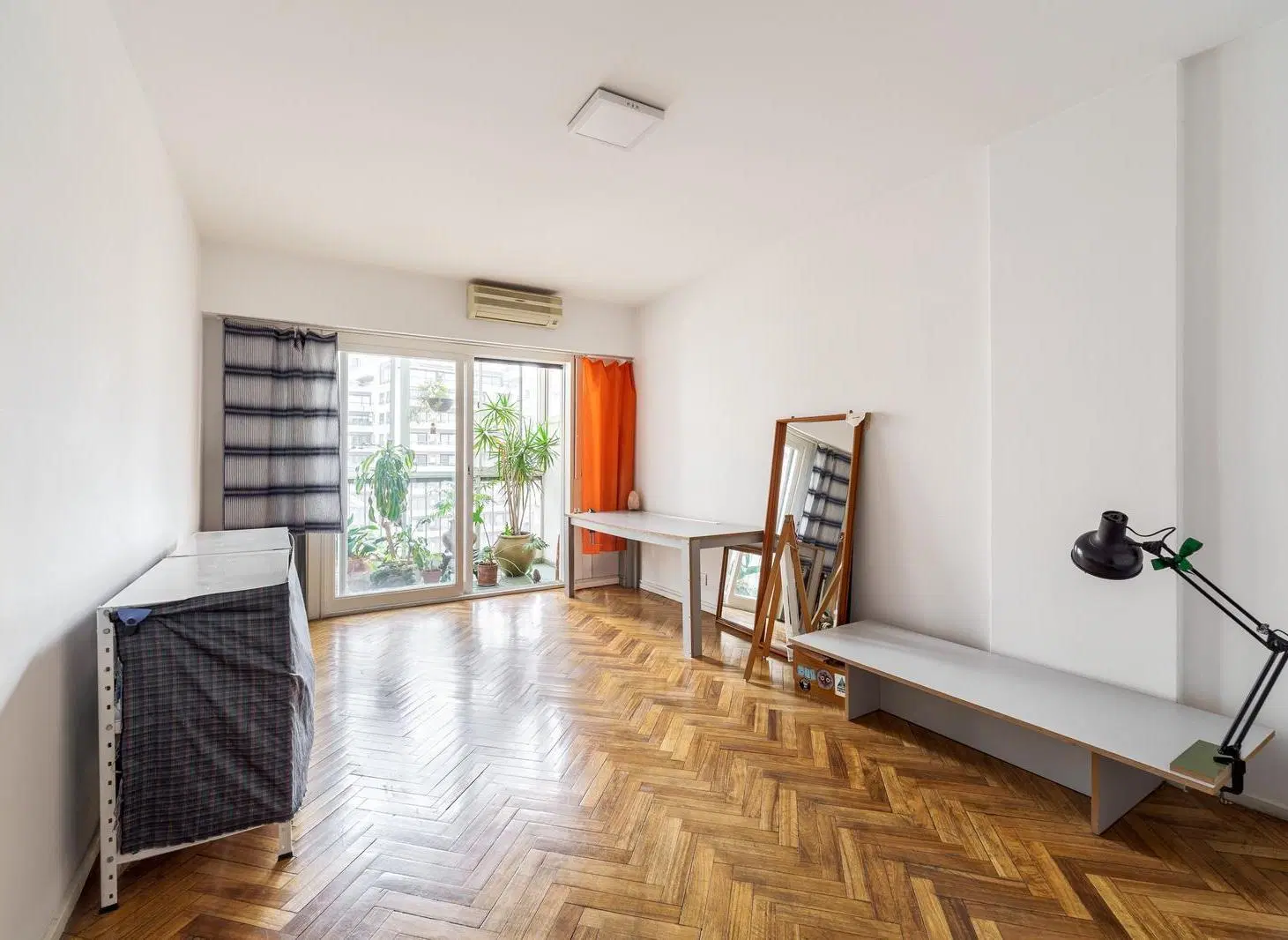 Departamento en venta 2 ambientes, Arroyo y Esmeralda, Retiro. 2
