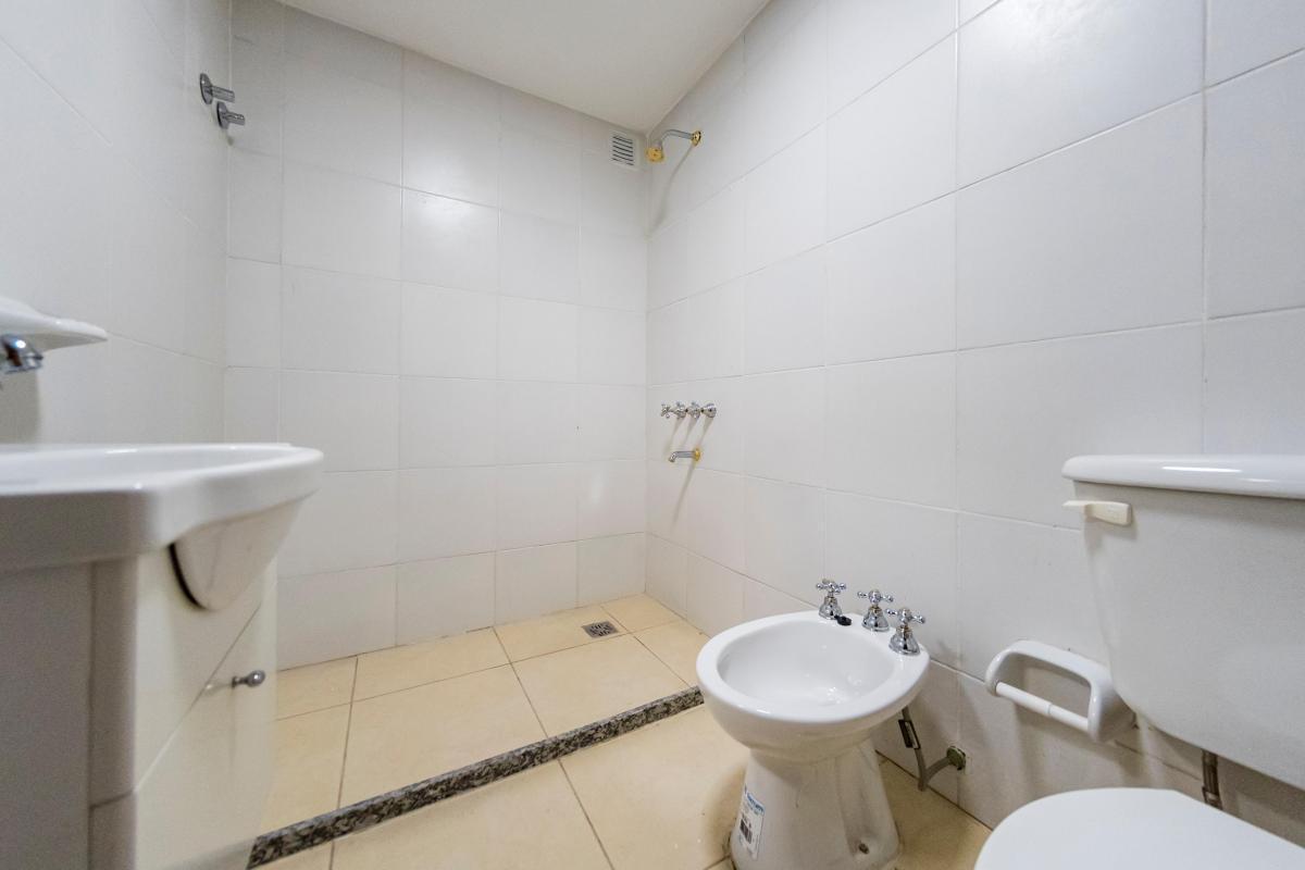 Venta. Departamento a Estrenar. 2 Dormitorios. Balcón con Asador. Alberdi