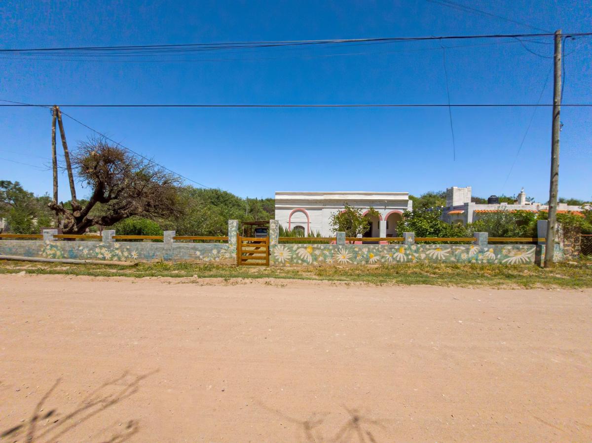 Venta Casa San Marcos Sierras3 Dorm. 2 Cochera Semicubierta, B° La Banda 2