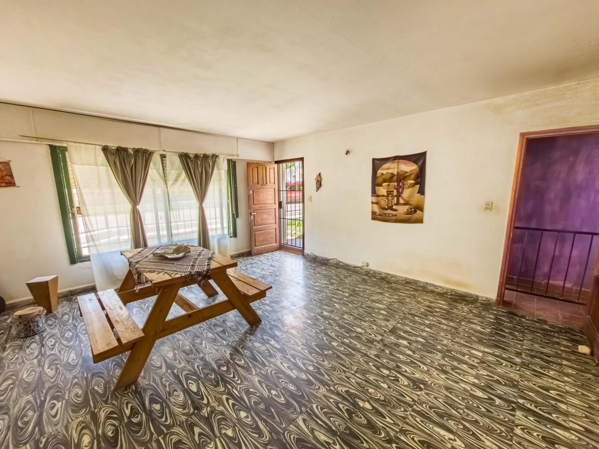 Venta Casa, Capilla del Monte, B° La Banda 2 Dorm., 1 Cochera Semicubierta 3