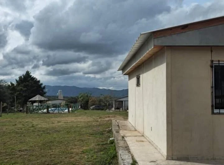 Venta Complejo de Cabañas - derechos posesorios -  Tanti - Córdoba 1