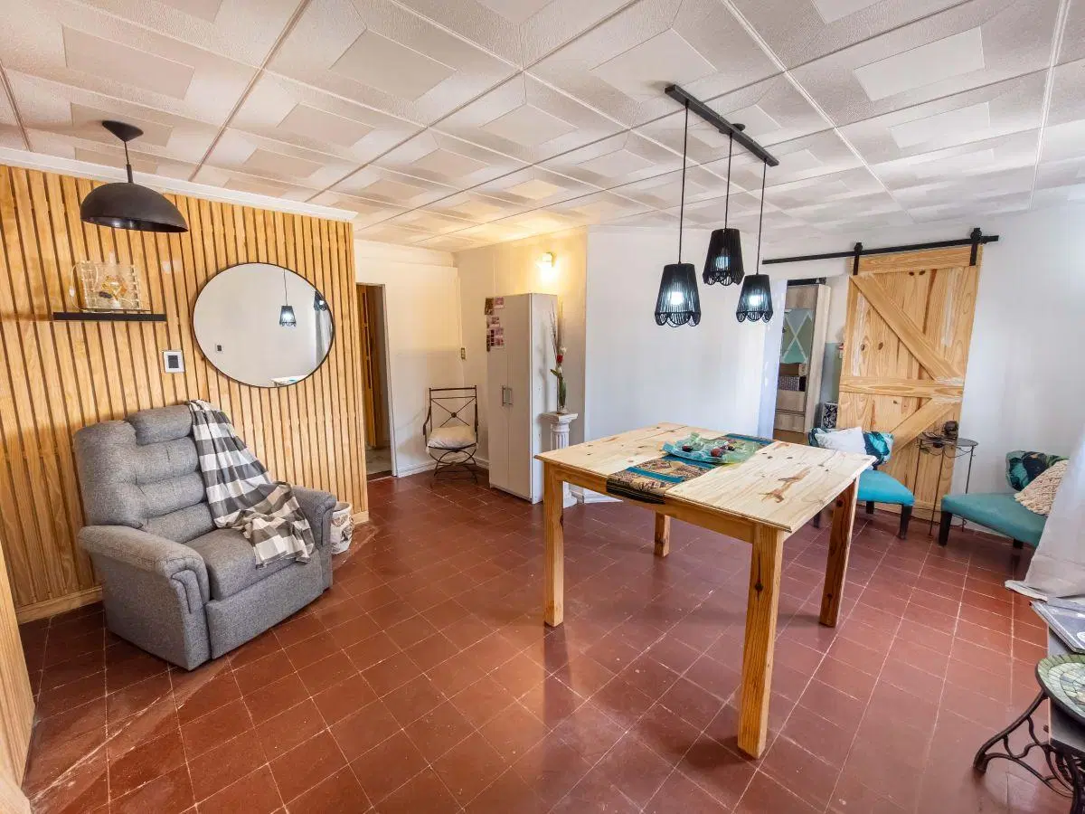 VENTA CASA 4 DORM 2 BAÑOS PATIO Y TERRAZA B° AVELLANEDA 4
