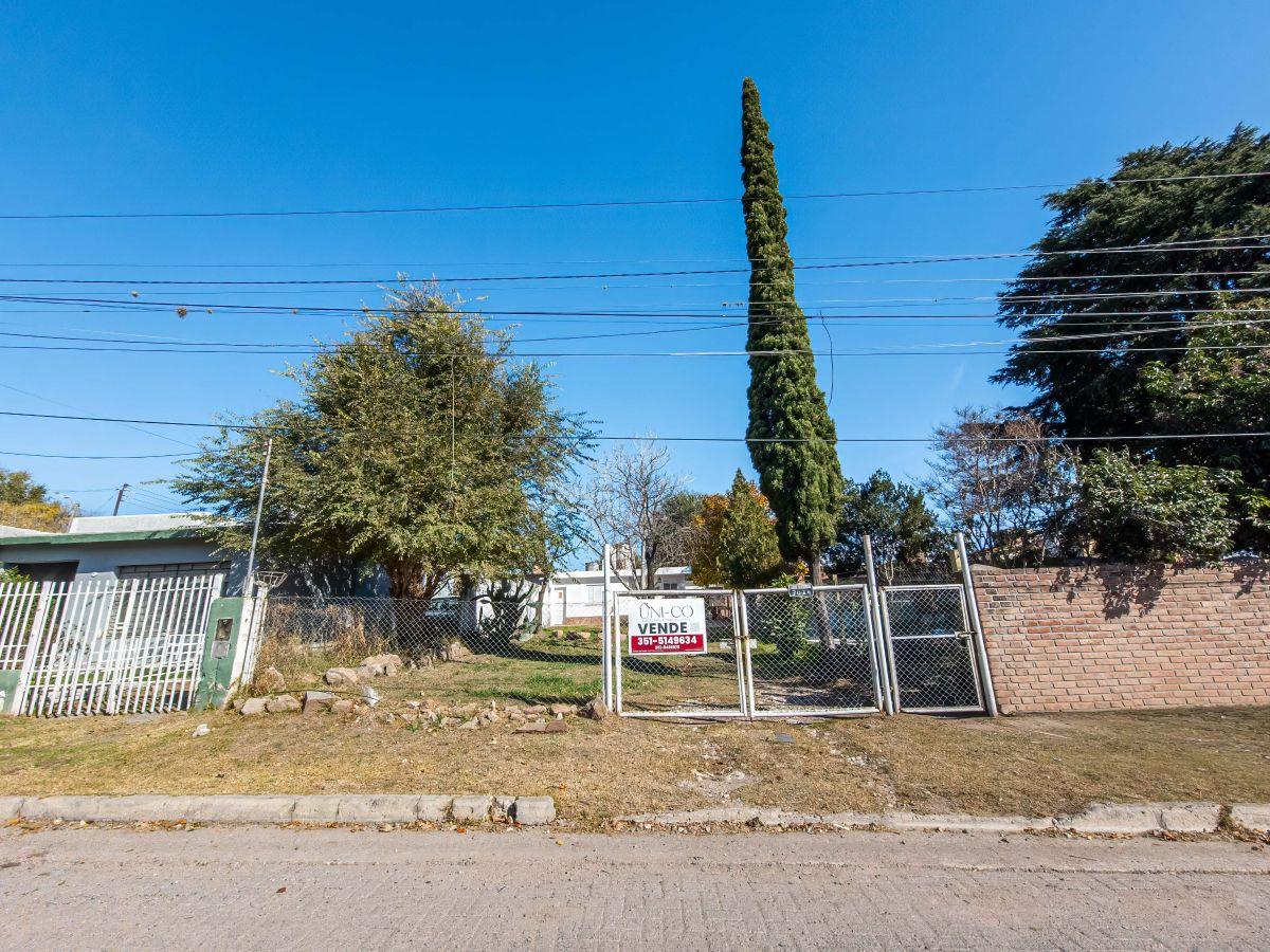 VENTA. CASA MAS DEPARTAMENTO. 3 DORMI. STA MARIA DE PUNILLA
