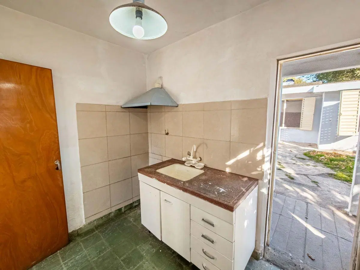 VENTA. CASA MAS DEPARTAMENTO. 3 DORMI. STA MARIA DE PUNILLA 4