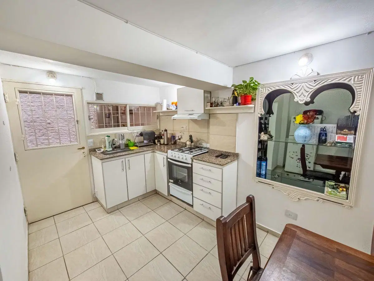VENTA PH DEPARTAMENTO 2 DORM 2 BAÑOS PATIO – CENTRO CÓRDOBA 3