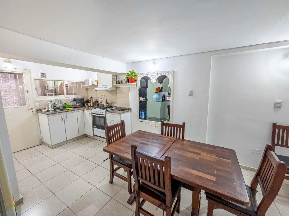 VENTA PH DEPARTAMENTO 2 DORM 2 BAÑOS PATIO – CENTRO CÓRDOBA 4