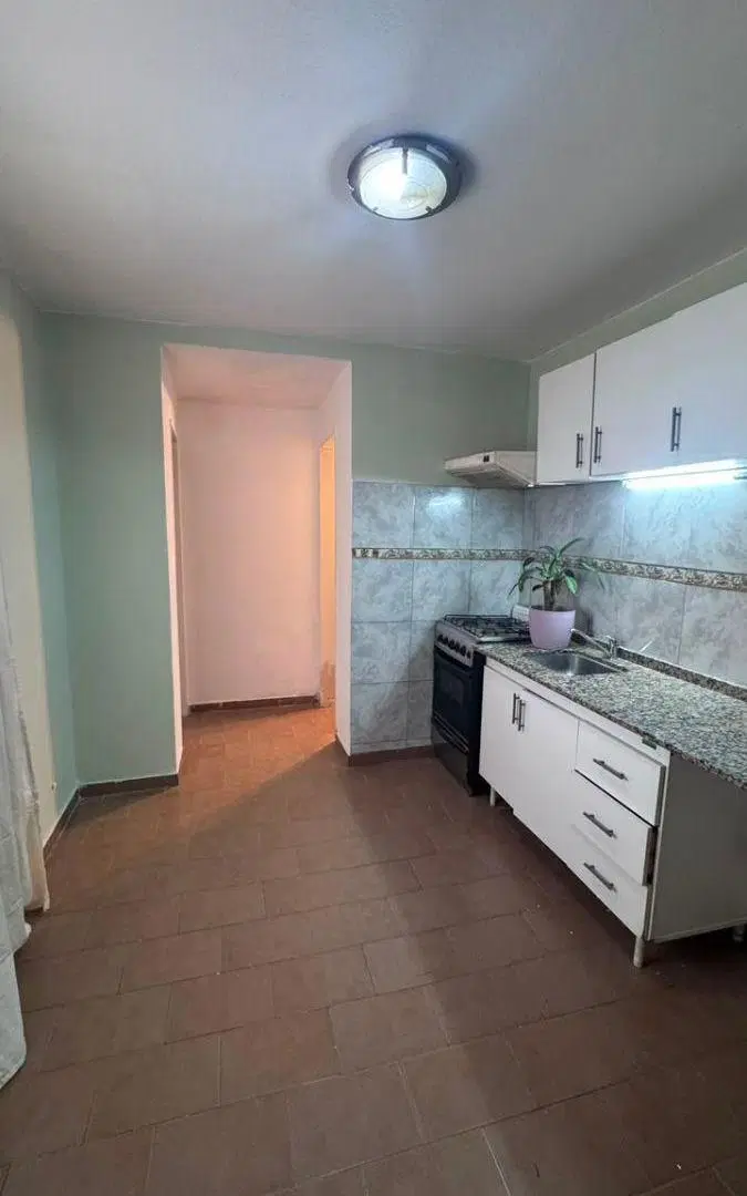 Departamento de 1 dormitorio en alquiler en Alberdi 8