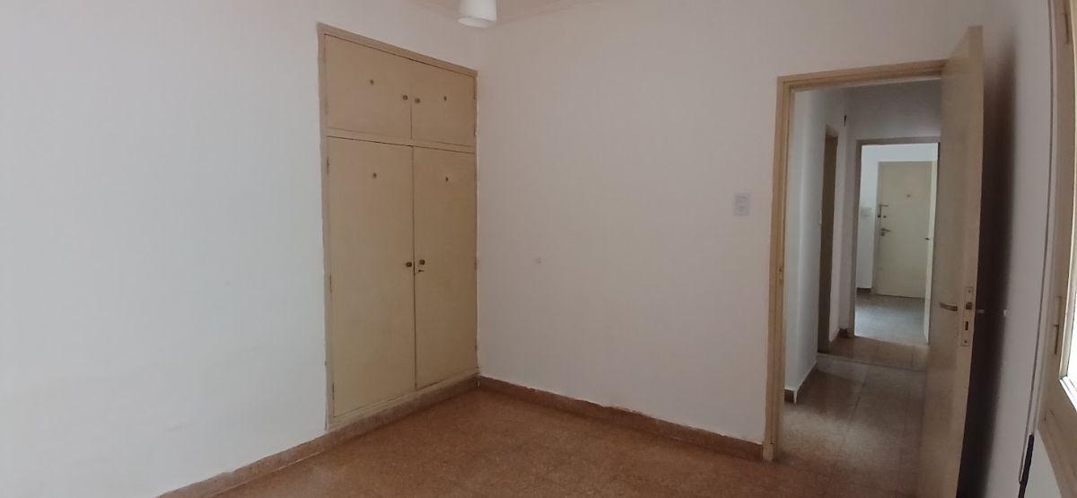 Foto de ALQUILER DPTO. 2 DORMITORIOS. BAÑO. PATIOS DE LUZ. BARRIO ALTA CORDOBA, imagen 4