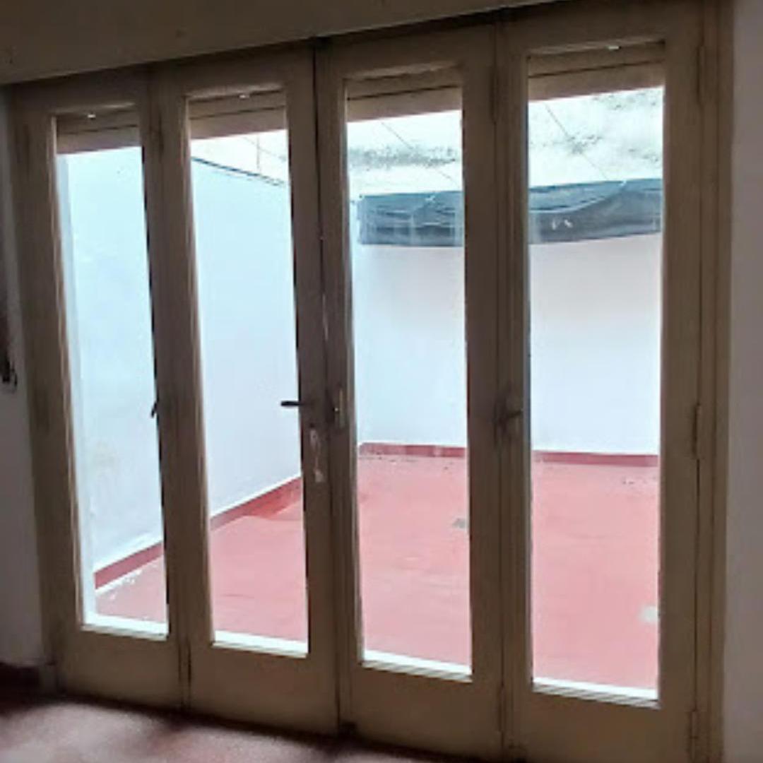 Foto de ALQUILER DPTO. 2 DORMITORIOS. BAÑO. PATIOS DE LUZ. BARRIO ALTA CORDOBA, imagen 2