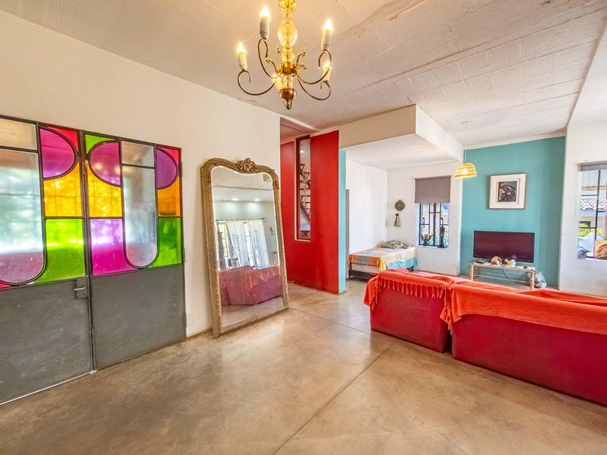 Foto de Casa en Venta. 3 Dorm. 3 Baños. Pileta. Terraza. Solares de San, imagen 5