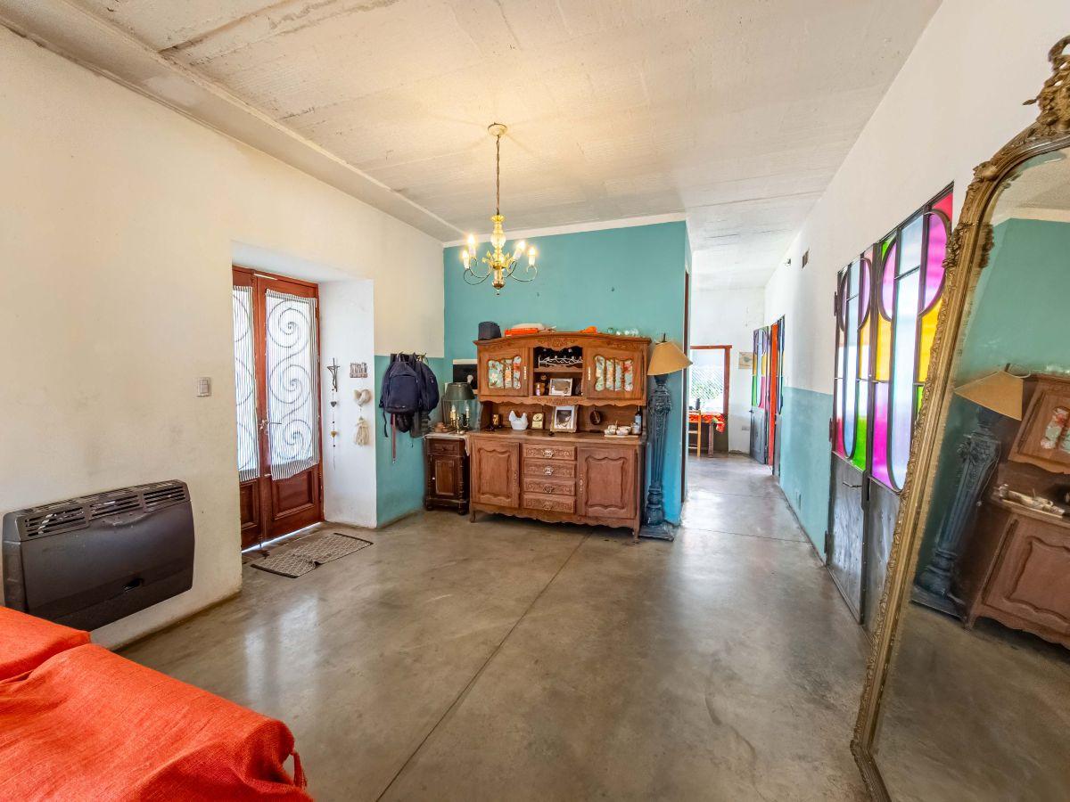 Foto de Casa en Venta. 3 Dorm. 3 Baños. Pileta. Terraza. Solares de San, imagen 3