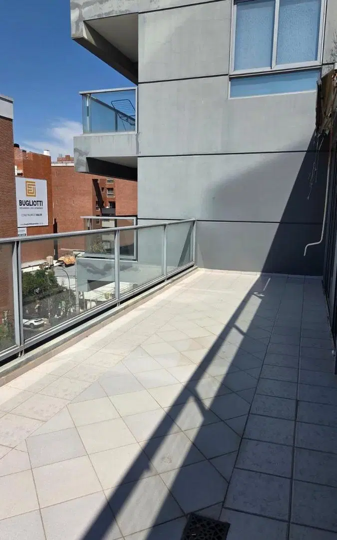 Venta Departamento en General Paz Terraza 5