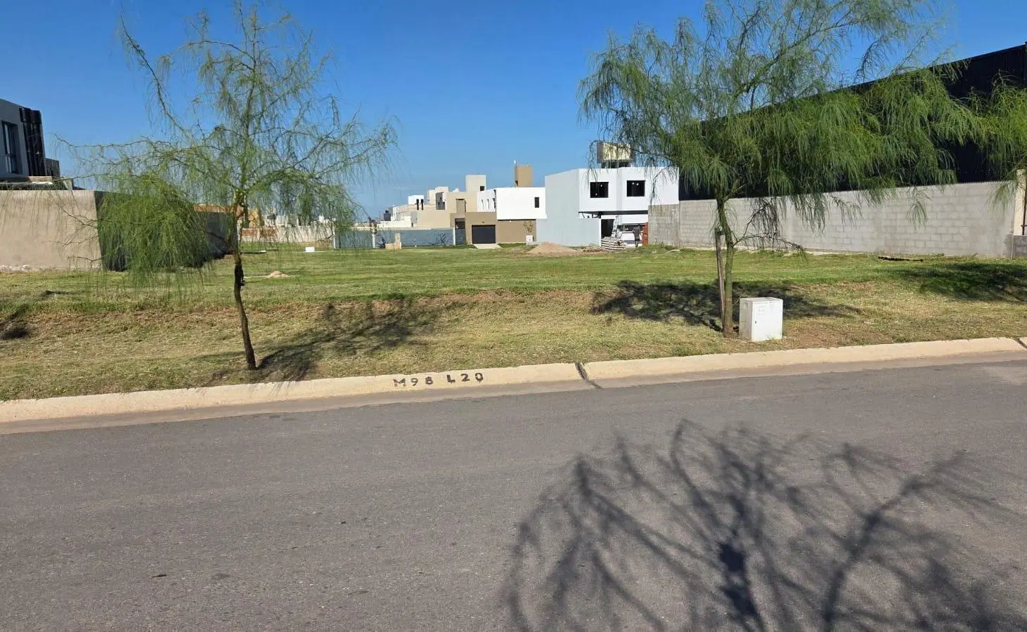 Venta Lote Docta Avenida Apto Comercial 1