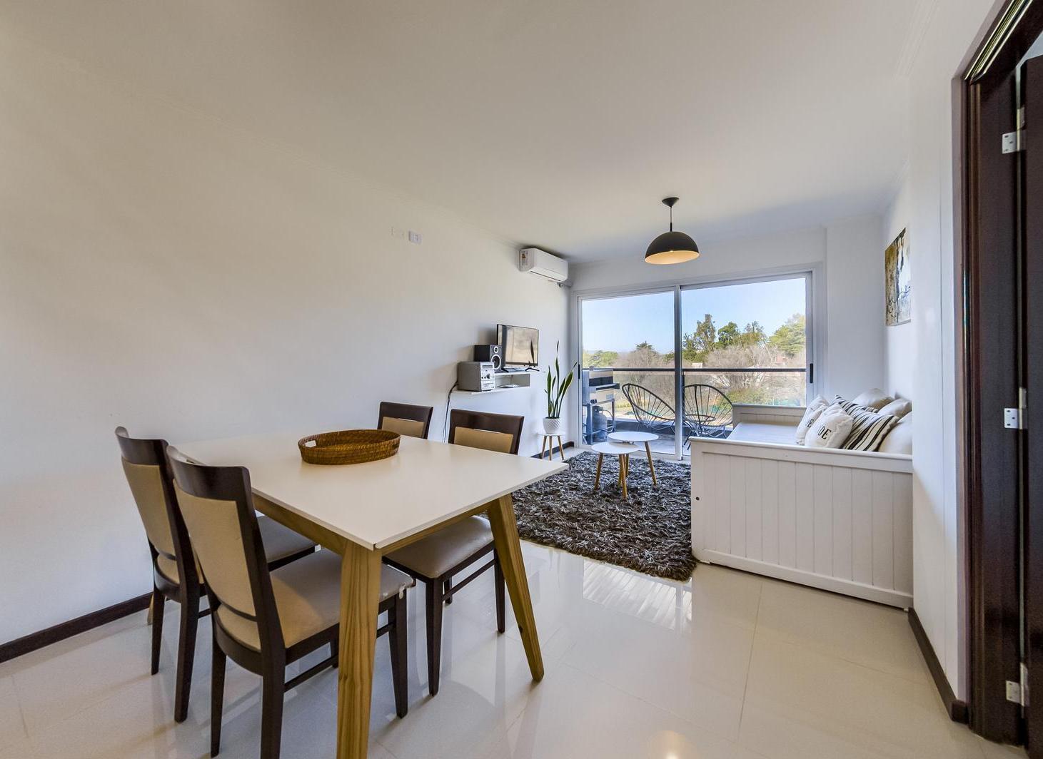 Foto de Venta Departamento Villa Carlos Paz Parque Siquiman, imagen 3