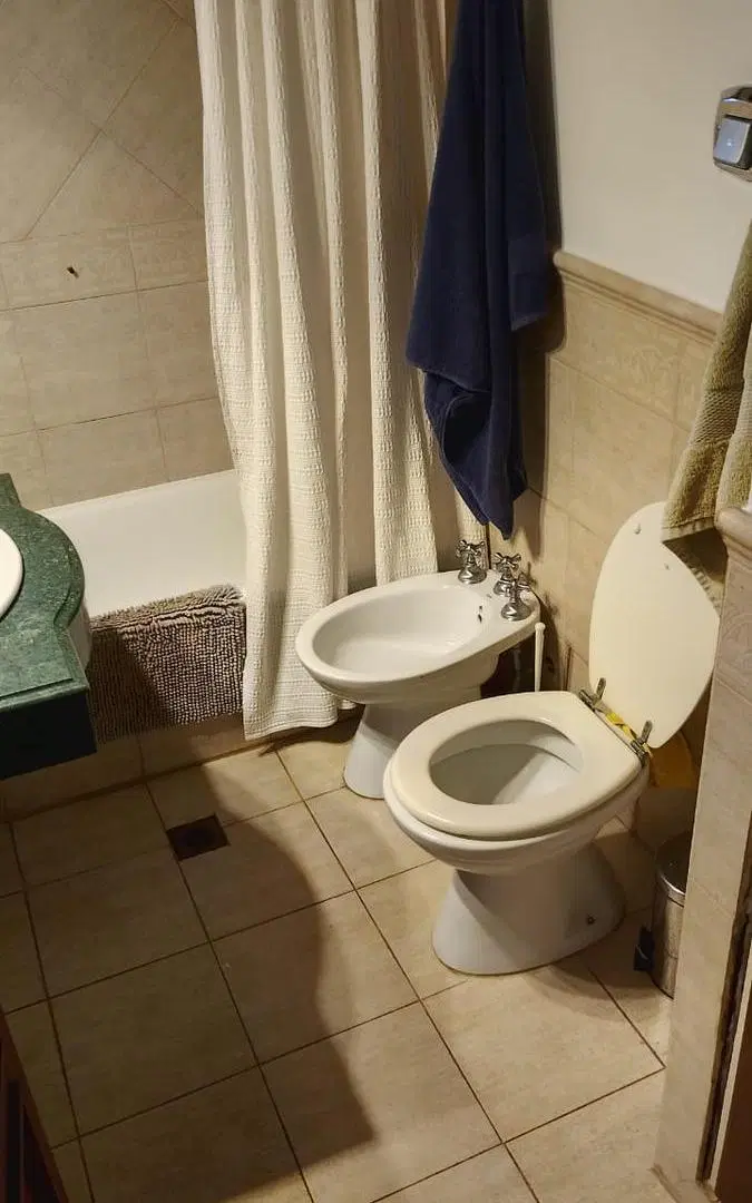 Venta Casa en Cerro De Las Rosas 5
