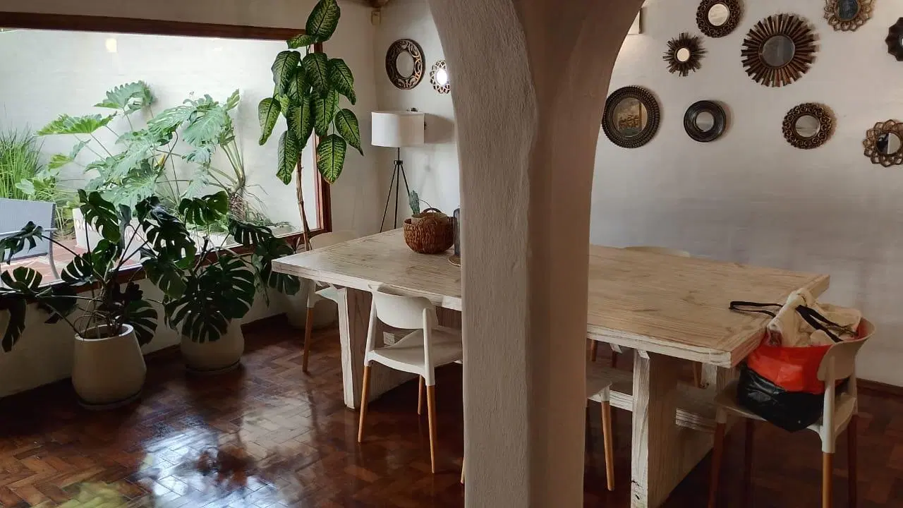 Venta Casa en Cerro De Las Rosas 2