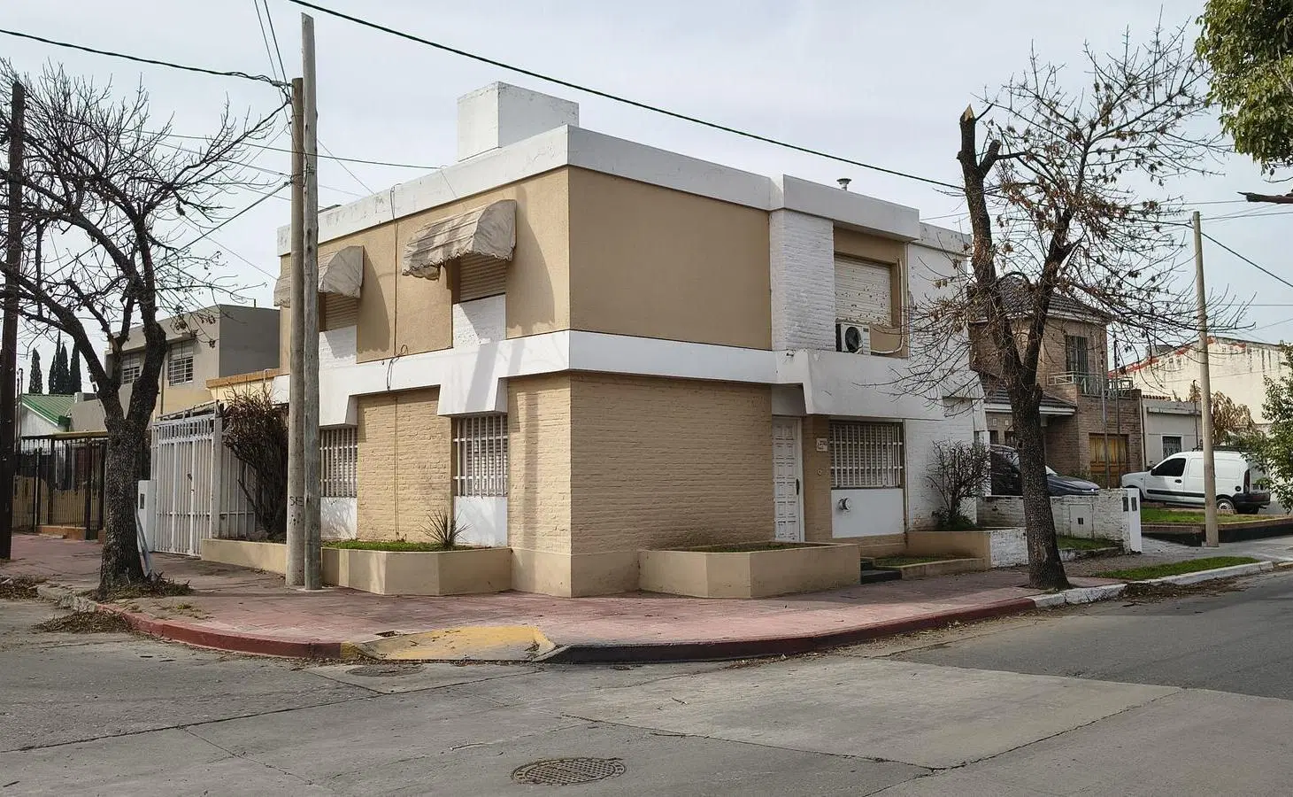 Venta Casa en Cerro De Las Rosas 5