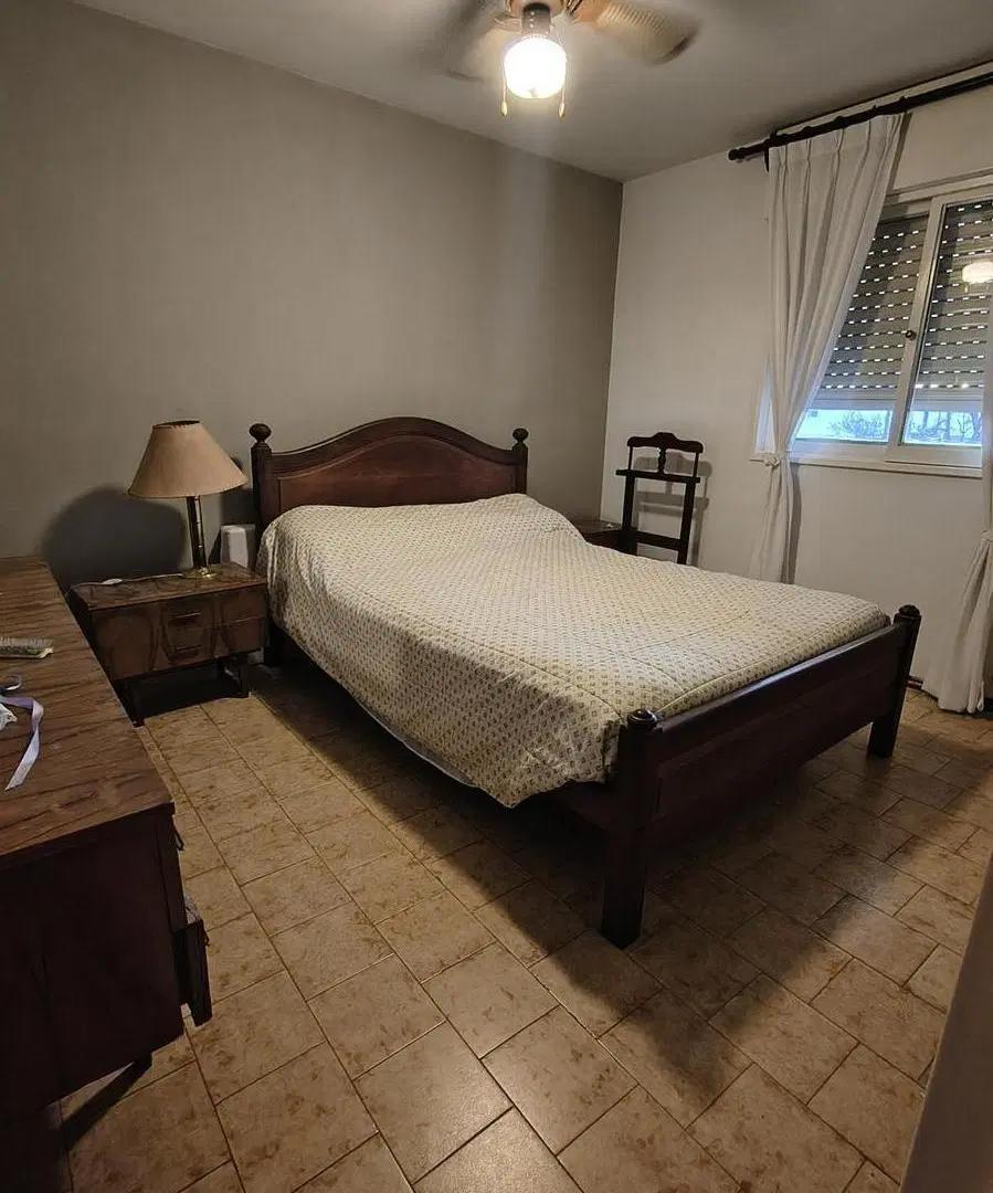 Venta Casa en Cerro De Las Rosas 3