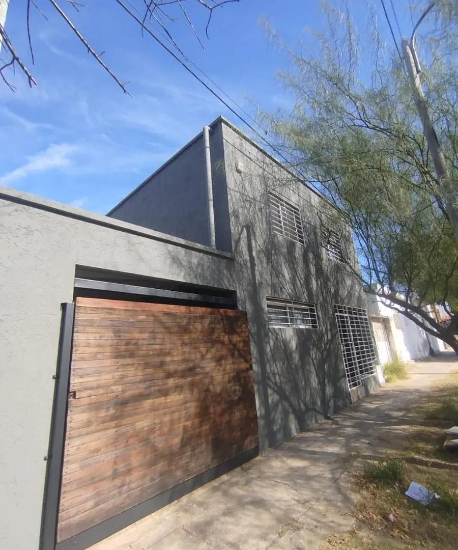 Venta Casa en Alto Alberdi 4