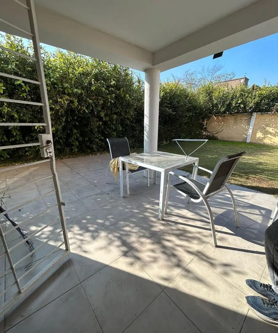 Alquiler Duplex en Arguello 3