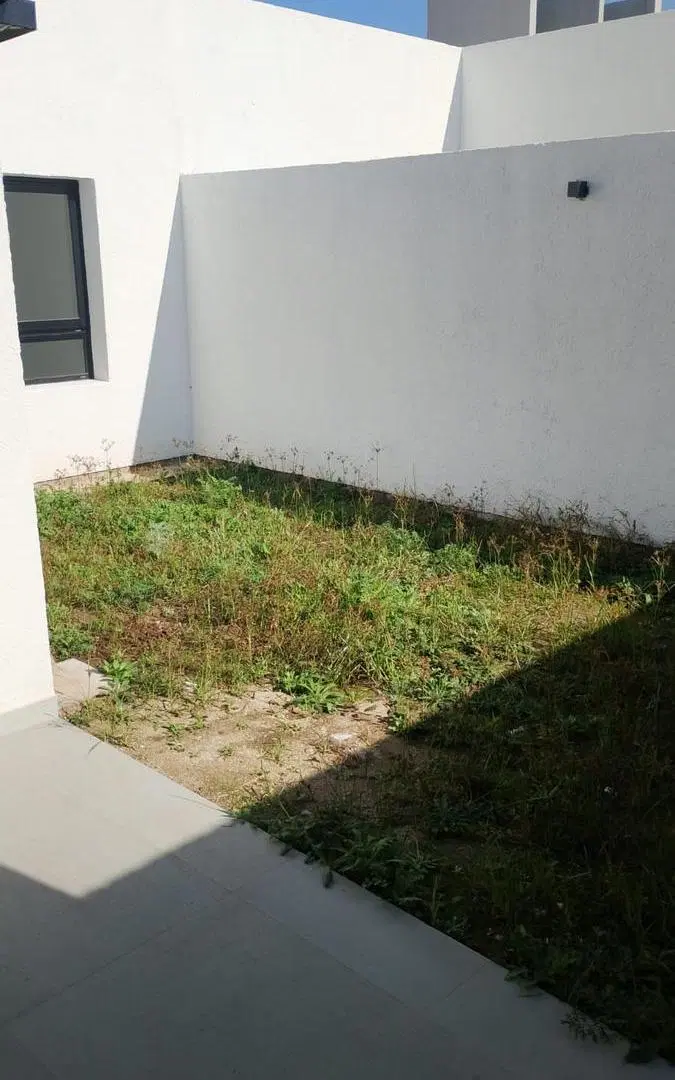 Duplex en Brisas de Manantiales 5