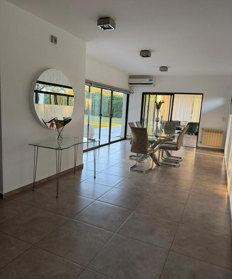 Foto de Venta Casa en Causana, imagen 1