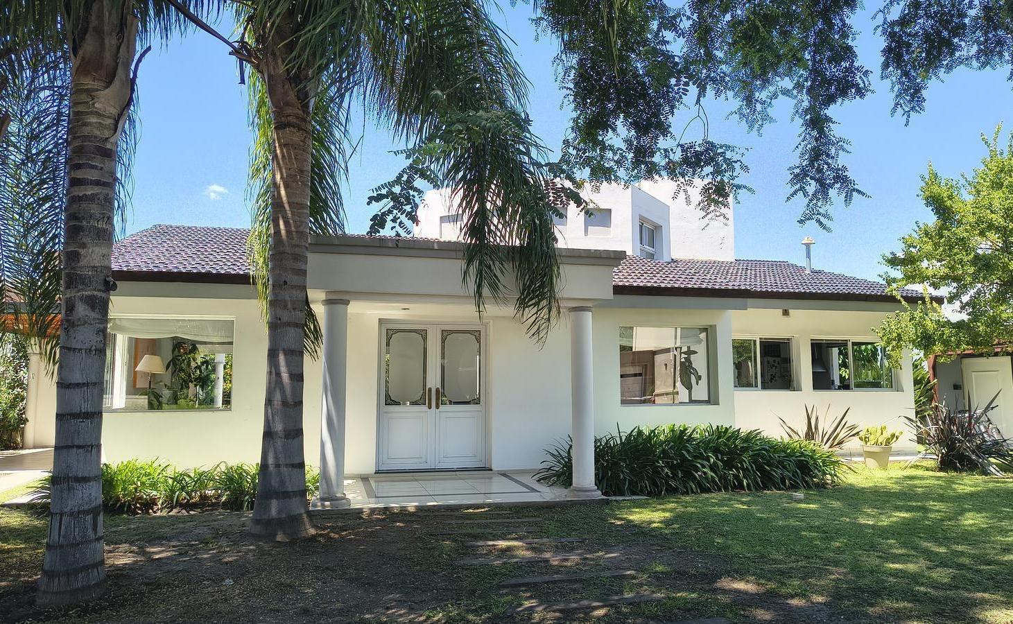 Foto de Venta Casa en San Isidro, imagen 1