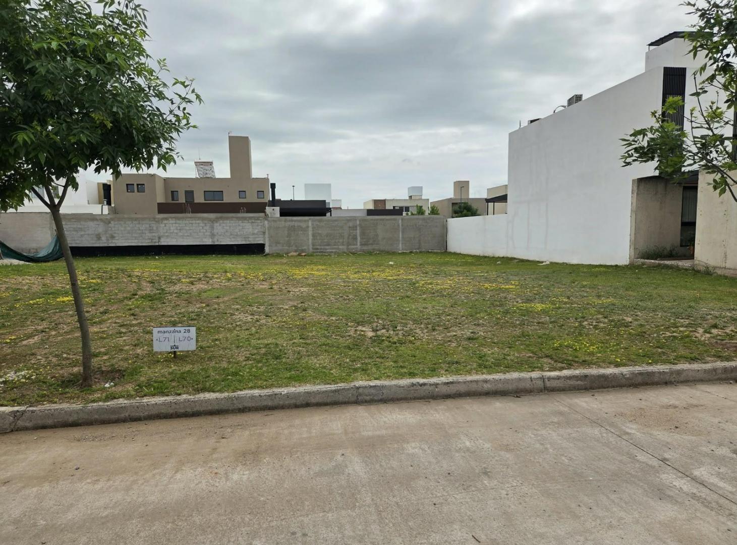 Foto de Venta Lote en Distrito Sur, imagen 1