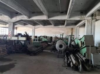 Galpón de 4500 m² 2 Frentes Techo Losa 3 Plantas 3