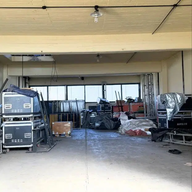 Galpòn 590m2 en 3 Plantas S/Lote 8.66x31 2