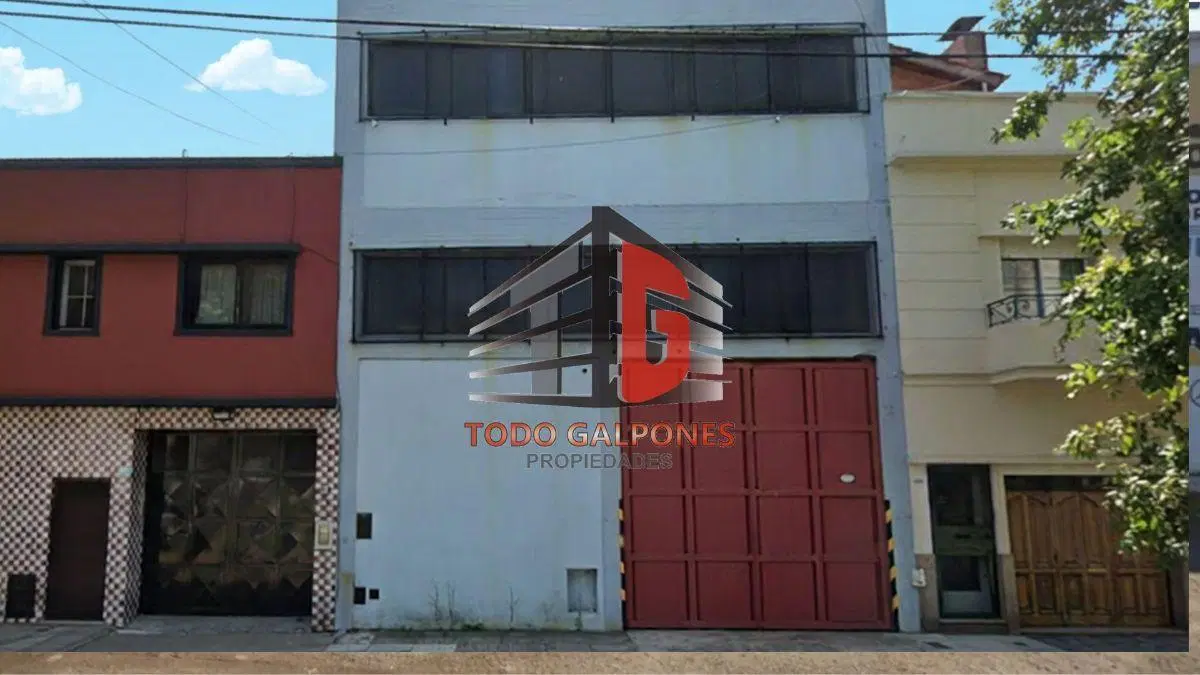 Galpòn 590m2 en 3 Plantas S/Lote 8.66x31 5