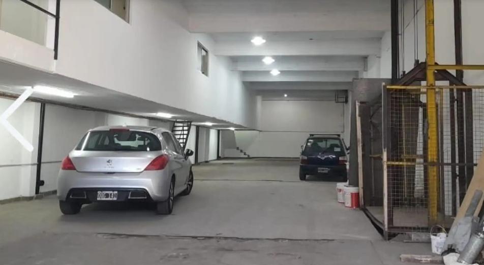 Foto de Galpon 880m2 en 3 Plantas Zonif. Id, imagen 4