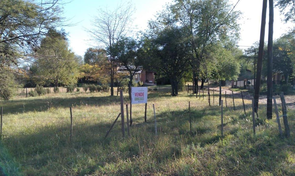 Foto de VENTA DE LOTE EN VILLA LA GLORIA - VILLA GENERAL BELGRANO - TLC0684, imagen 3