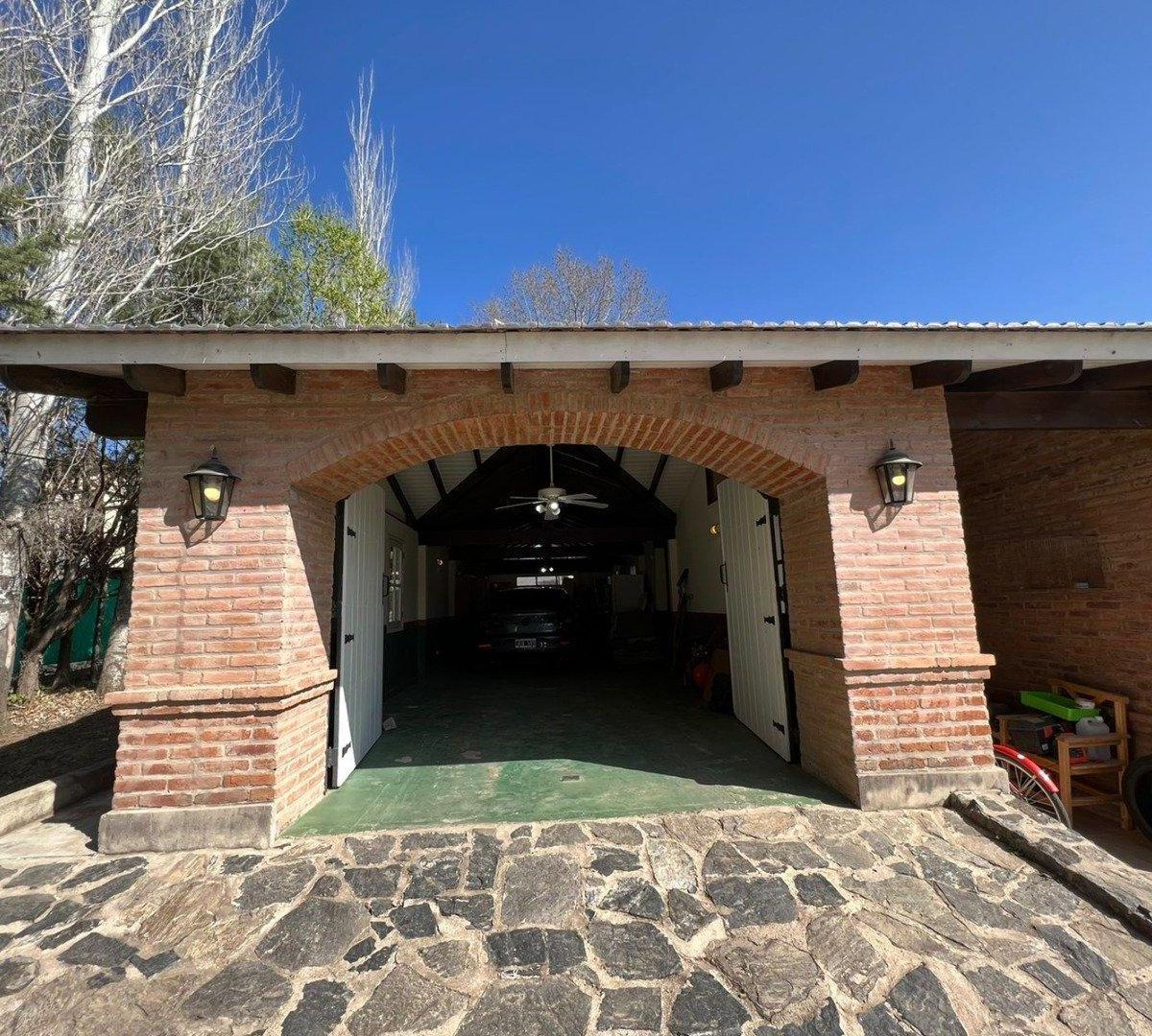 Venta de Vivienda en Villa General Belgrano - Viv0269 1