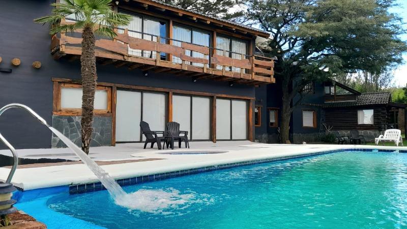 VENTA DE COMPLEJO DE CABAÑAS - CAB0063