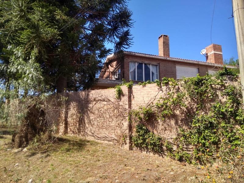 Venta de Vivienda en Embalse - Viv0273 3