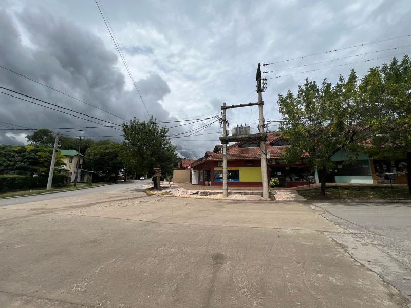 VENTA DE LOCAL COMERCIAL EN VILLA GENERAL BELGRANO - LPH0025