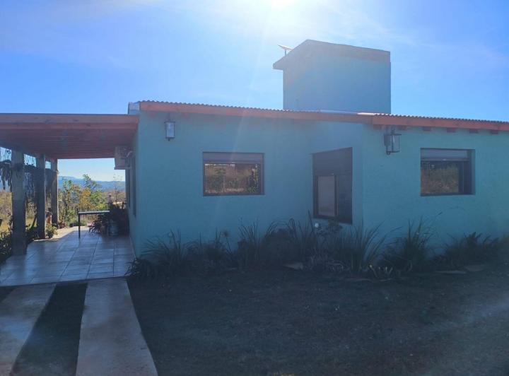 VENTA DE VIVIENDA EN YACANTO DE CALAMUCHITA - VIV0348 1