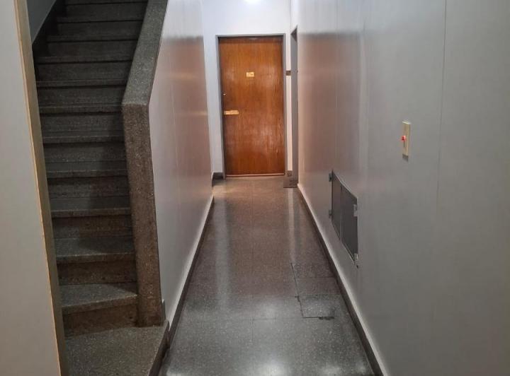 Foto de Venta Departamento 3 Ambientes Reciclado a Nuevo, con Excelente Patio y, imagen 2